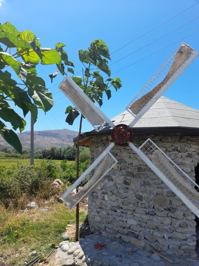 Windmill Shkodra Gesthouse Camping & Grill Hotel Exterior photo